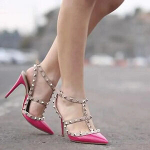 Valentino Garavani Leather Rockstud Sandals Pink Size 6.5